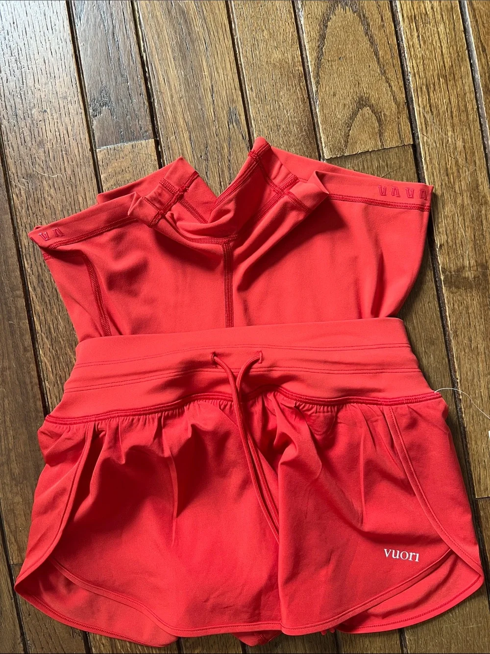 Vuori Crimson Red Daily Speed Shorts Lined Size XS NWT
